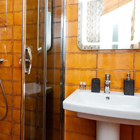 On Chaykovskogo 16 Oděsa