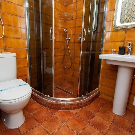 On Chaykovskogo 16 *