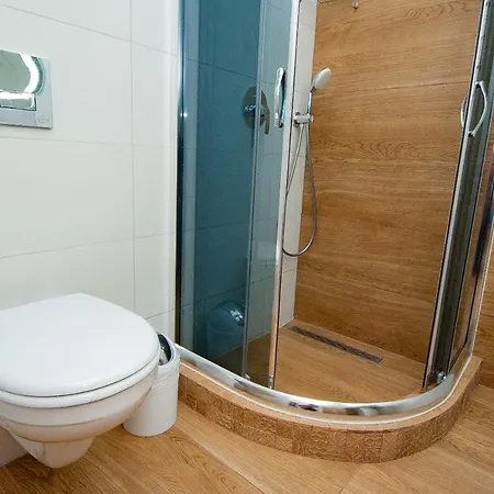 On Chaykovskogo 16 Apartment *