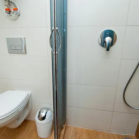 On Chaykovskogo 16 Apartment