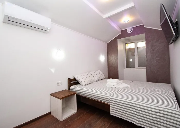 On Chaykovskogo 16 *