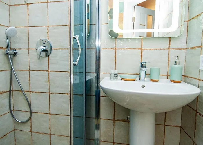 On Chaykovskogo 16 Odessa